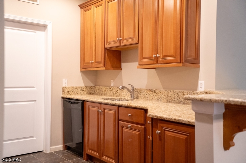 804 River Pl Property Photo 8