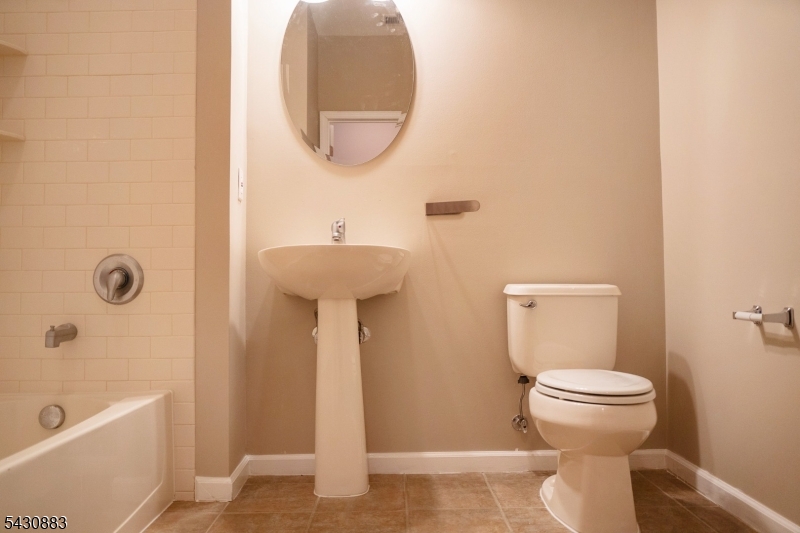 804 River Pl Property Photo 17