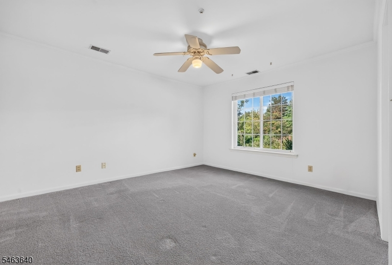 73 Village Drive 73 Property Photo 8