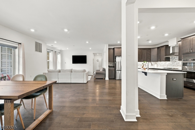 11 Veterans Way 121 Property Photo 17
