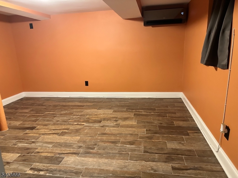 2 Whittier St 1 Property Photo 5