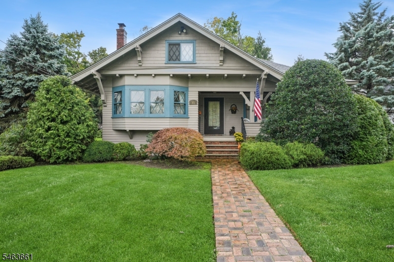 45 Highland Ave Property Photo 1