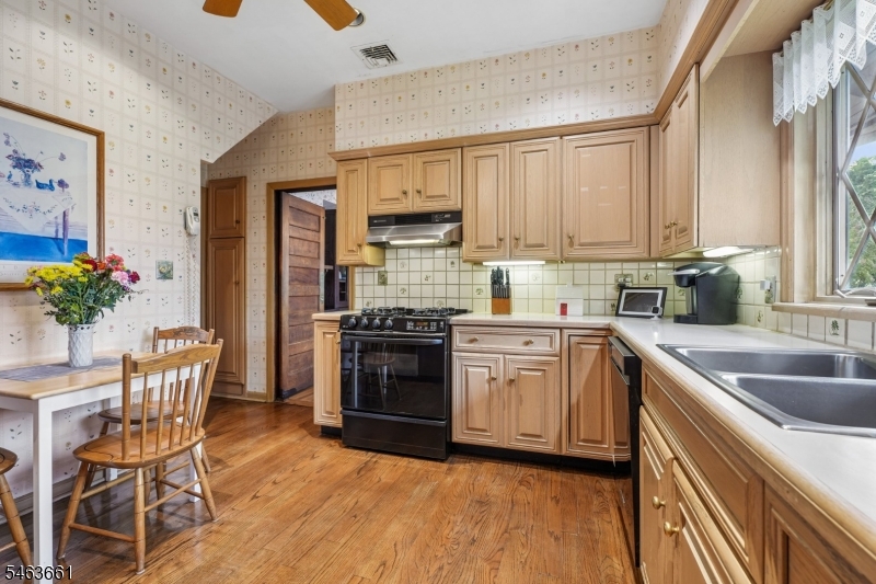 45 Highland Ave Property Photo 16