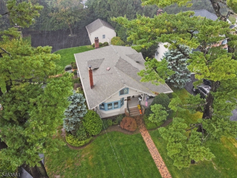 45 Highland Ave Property Photo 38