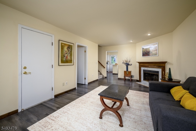 1168 Lake Avenue 6 Property Photo 4
