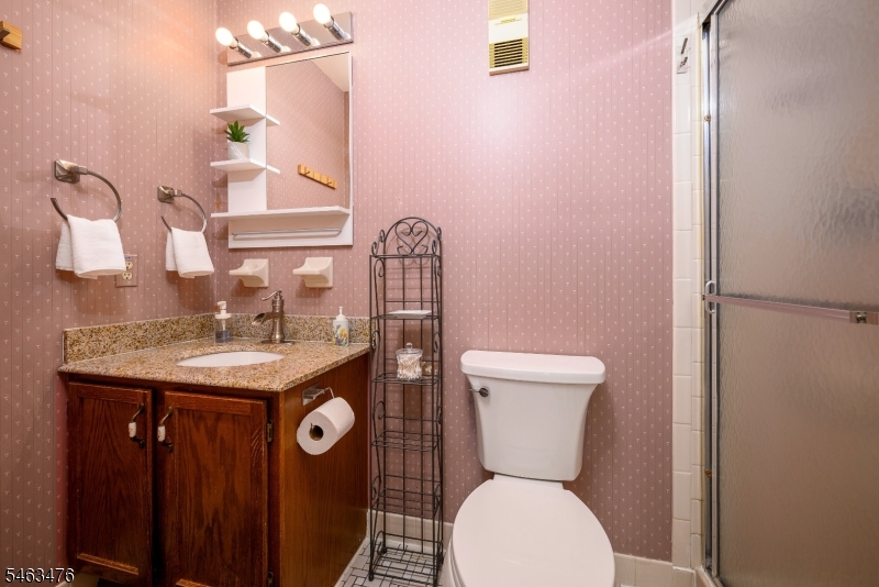 1168 Lake Avenue 6 Property Photo 20