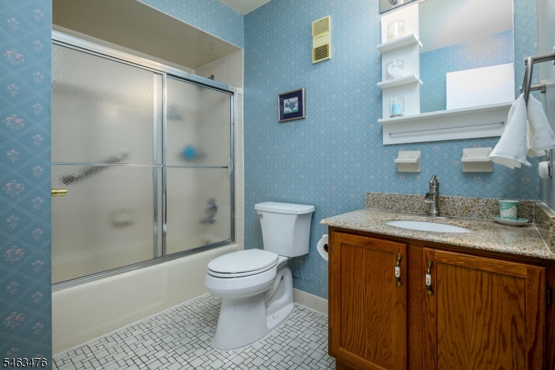 1168 Lake Avenue 6 Property Photo 24