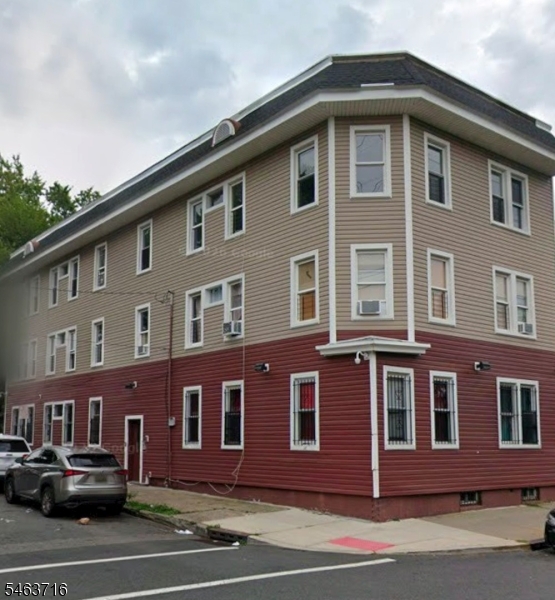 544 Grove St 5 Property Photo 1