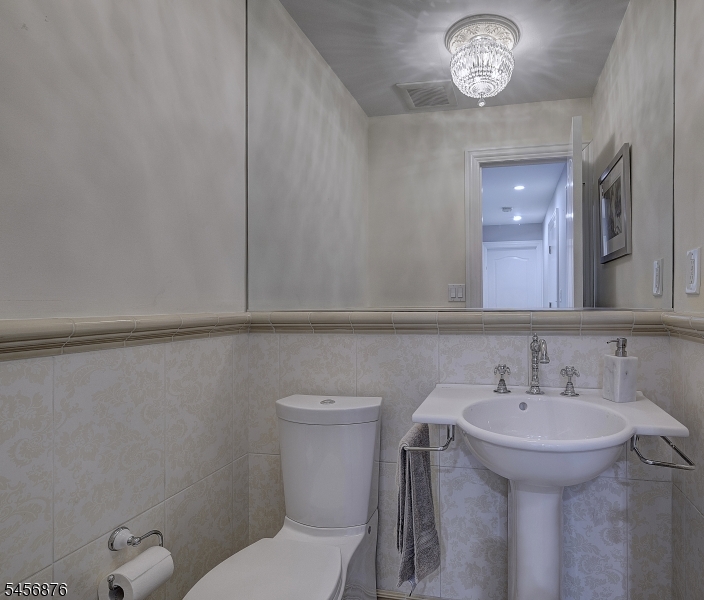 45 Mullarkey Dr Property Photo 11