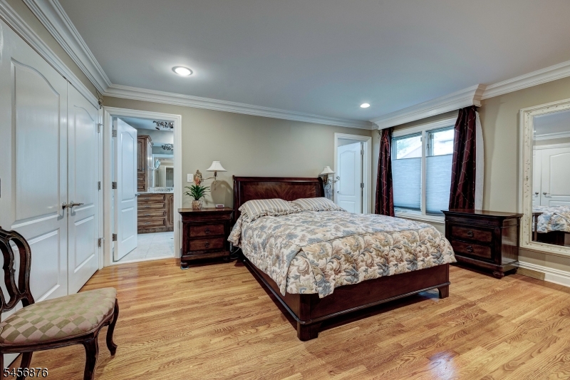 45 Mullarkey Dr Property Photo 14