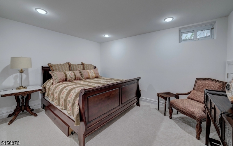 45 Mullarkey Dr Property Photo 31