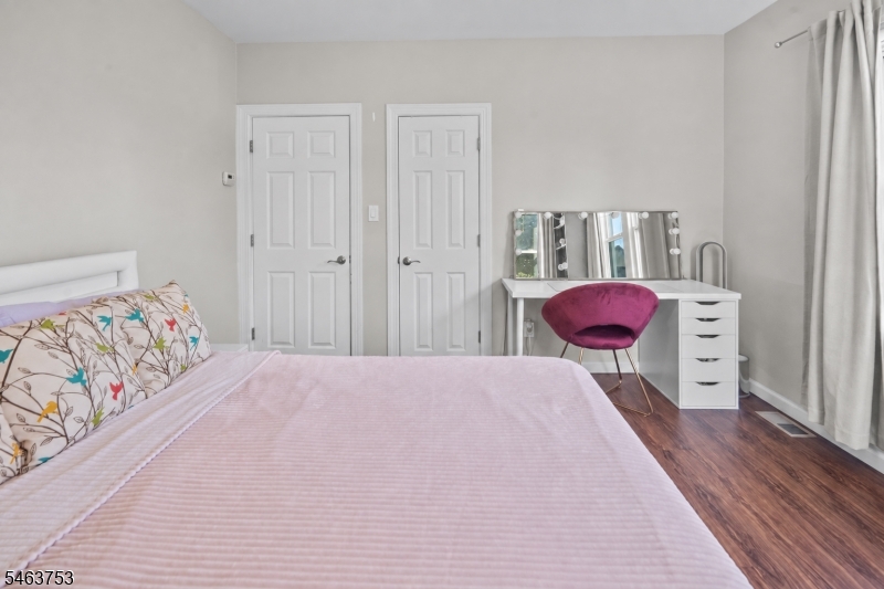 25 Randolph St Property Photo 15