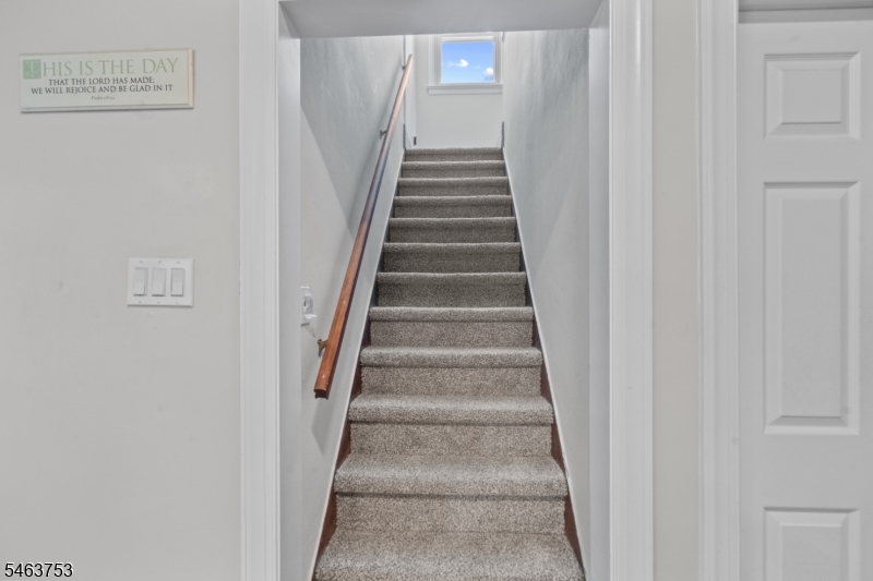 25 Randolph St Property Photo 18