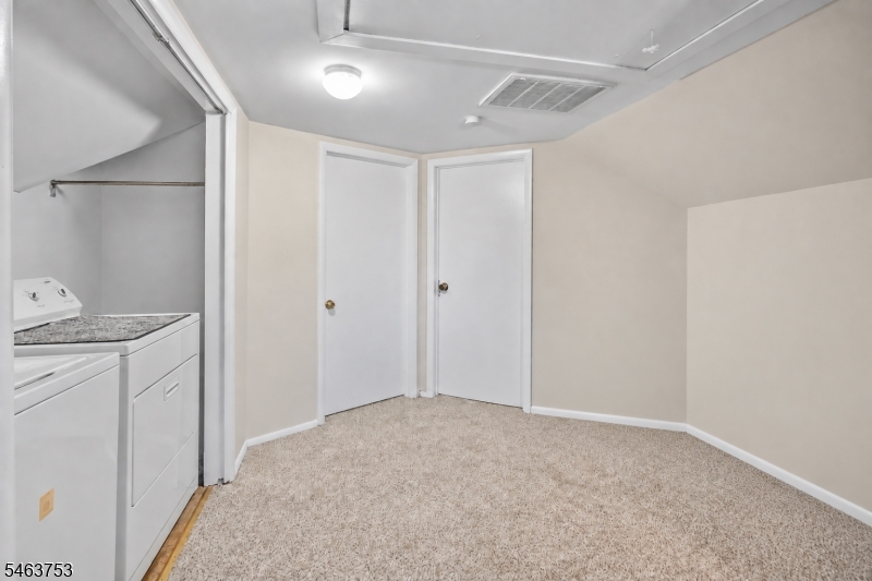 25 Randolph St Property Photo 23