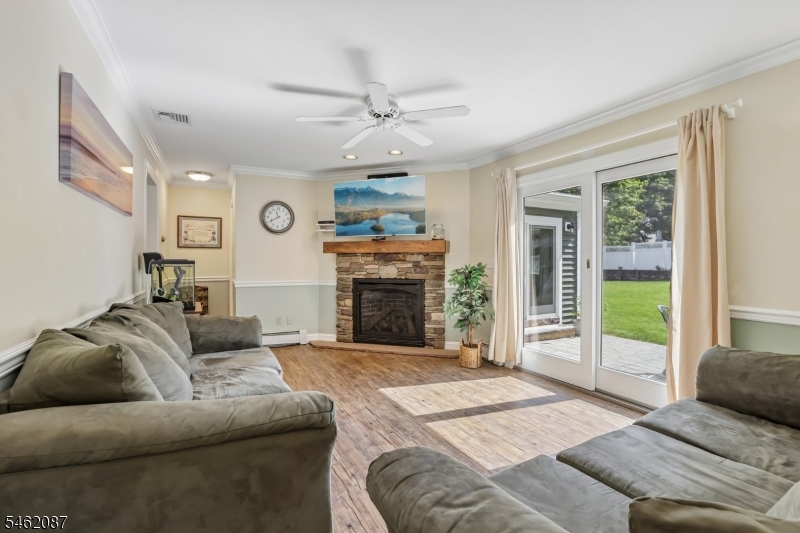 36 Everett Drive Property Photo 5