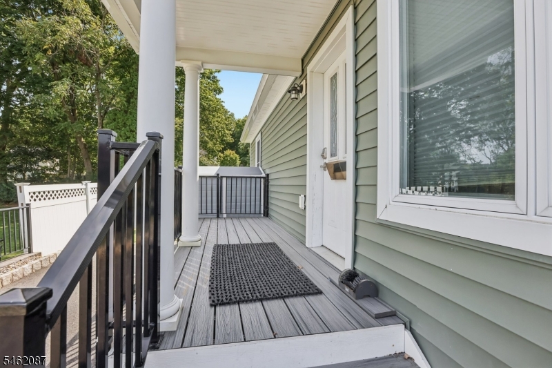 36 Everett Drive Property Photo 12
