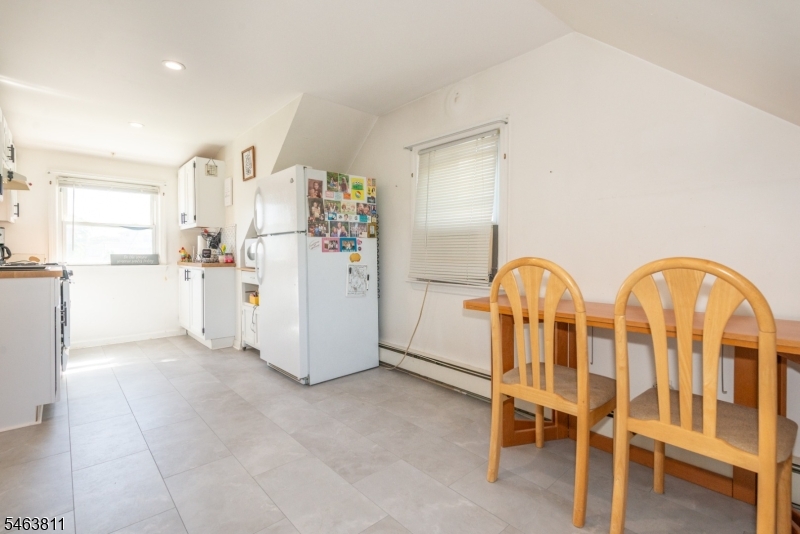 55 Samuel Ave Property Photo 9