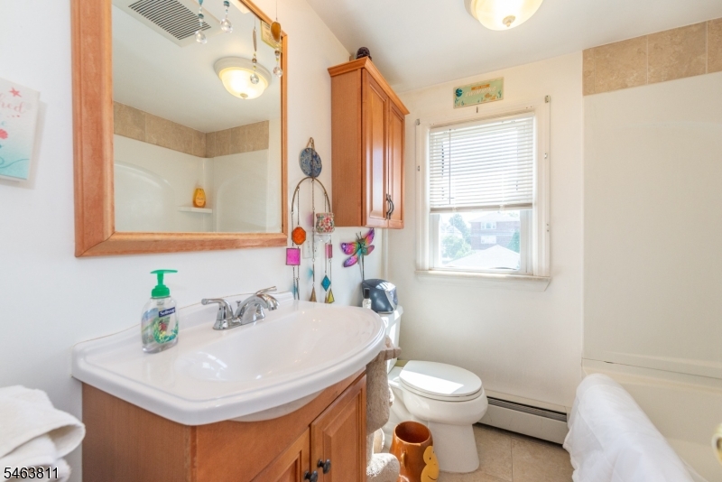 55 Samuel Ave Property Photo 12