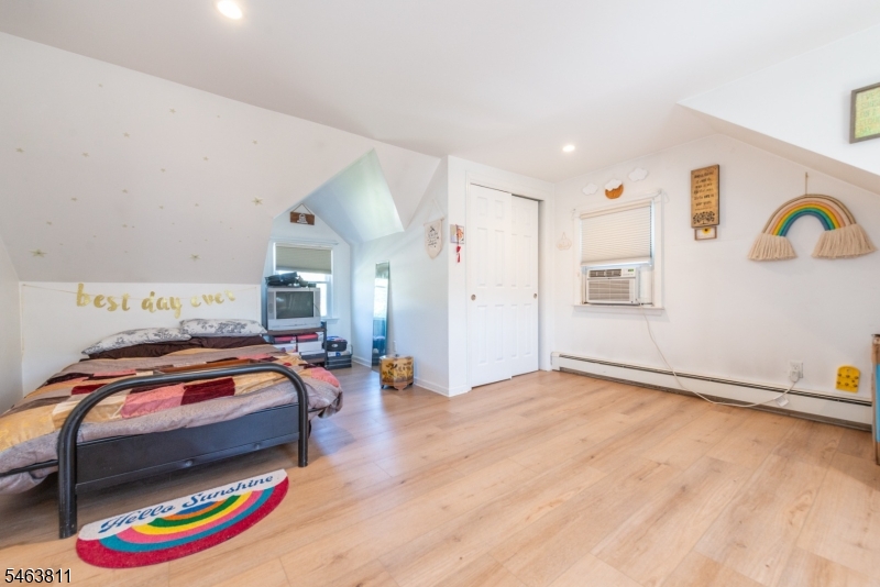 55 Samuel Ave Property Photo 15