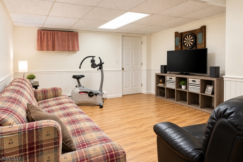 55 Samuel Ave Property Photo 17