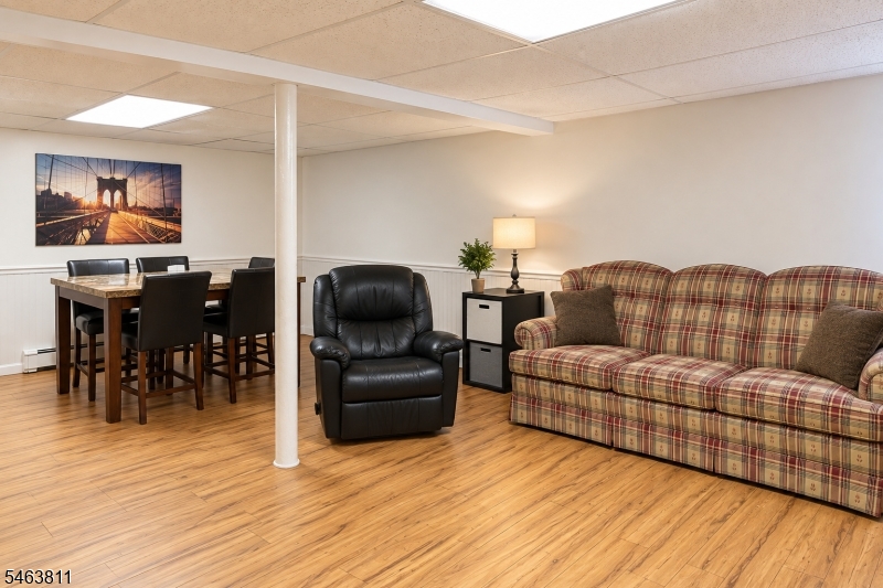 55 Samuel Ave Property Photo 18