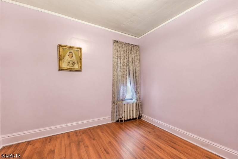 100 Hancox Ave Property Photo 9