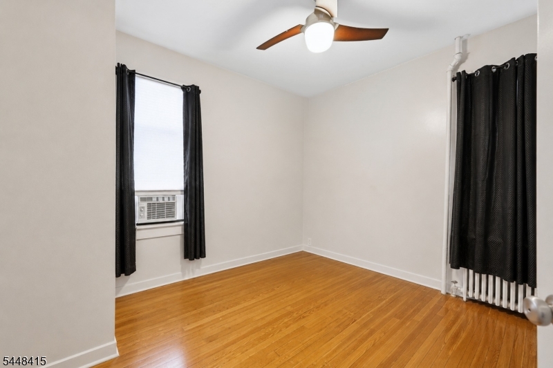 100 Hancox Ave Property Photo 16