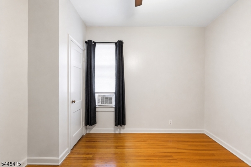 100 Hancox Ave Property Photo 17