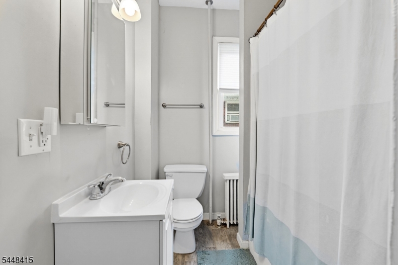 100 Hancox Ave Property Photo 18