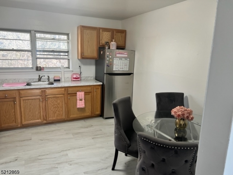 29 Paterson Ave 5 Property Photo 1