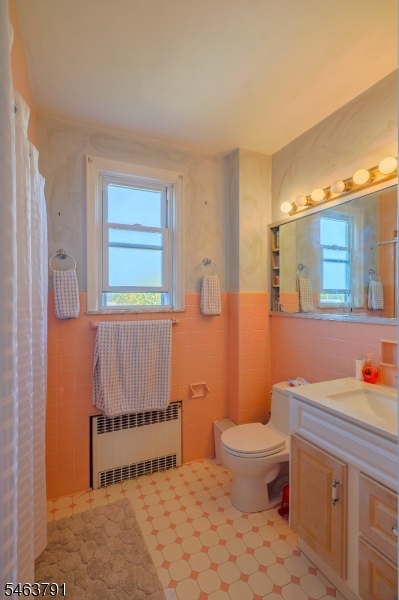 2035 Balmoral Ave Property Photo 22