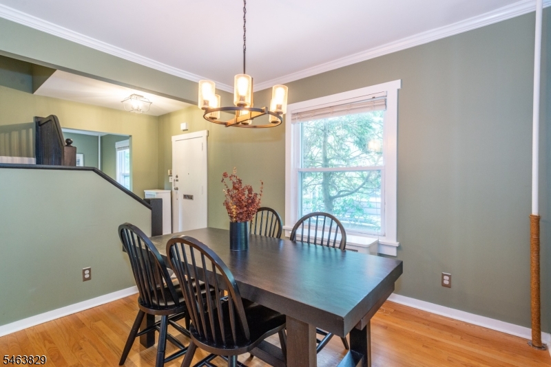 133 Buckingham Rd Property Photo 11