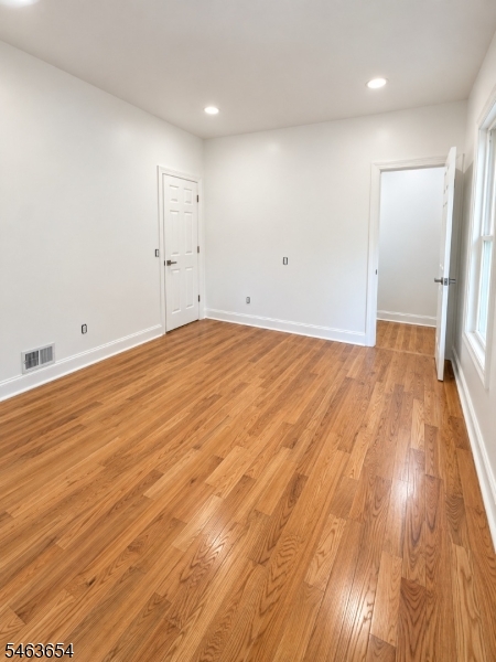 75 Fulton St 1 Property Photo 7