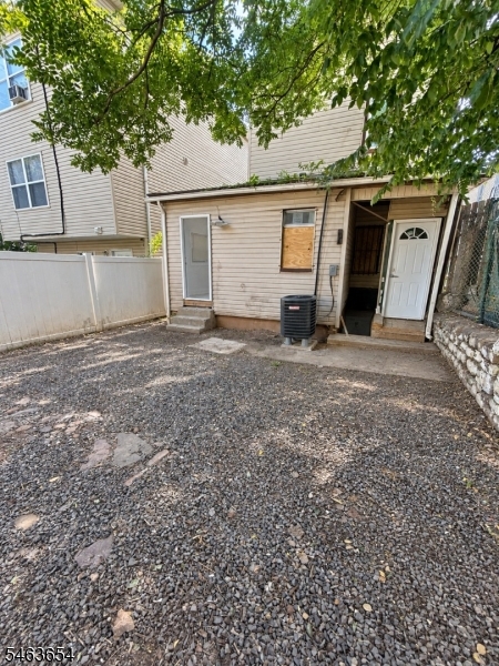 75 Fulton St 1 Property Photo 17