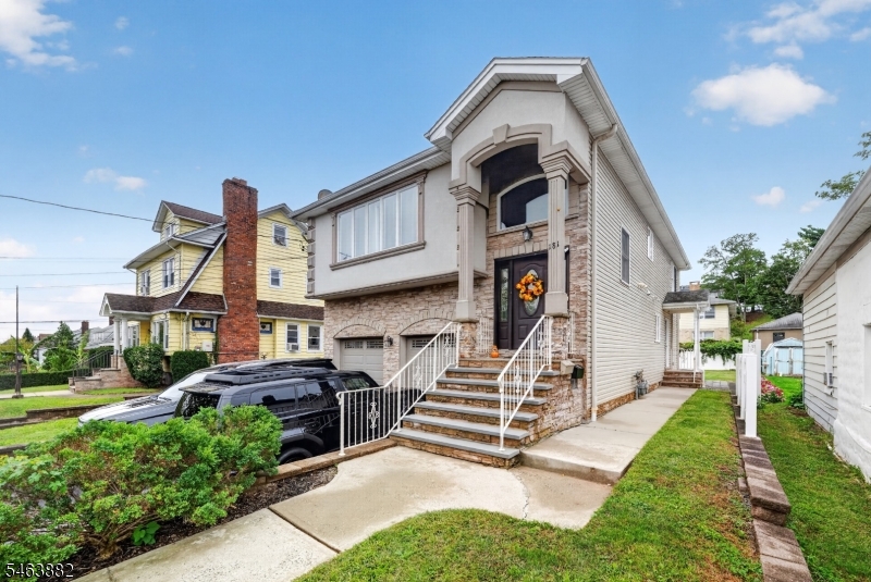 181 Chestnut St 1 Property Photo 1