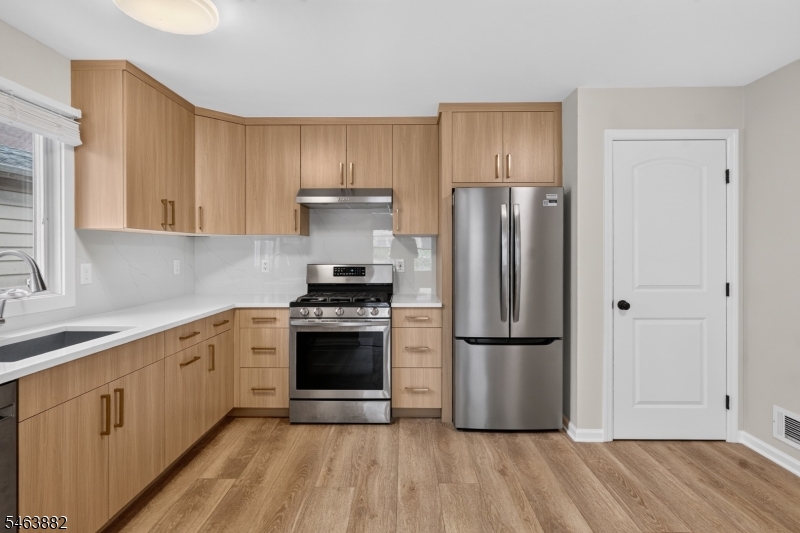 181 Chestnut St 1 Property Photo 2