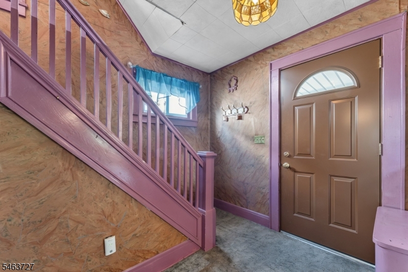 258 Whittier Ave Property Photo 6