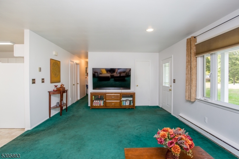 5 Deer Path Property Photo 7