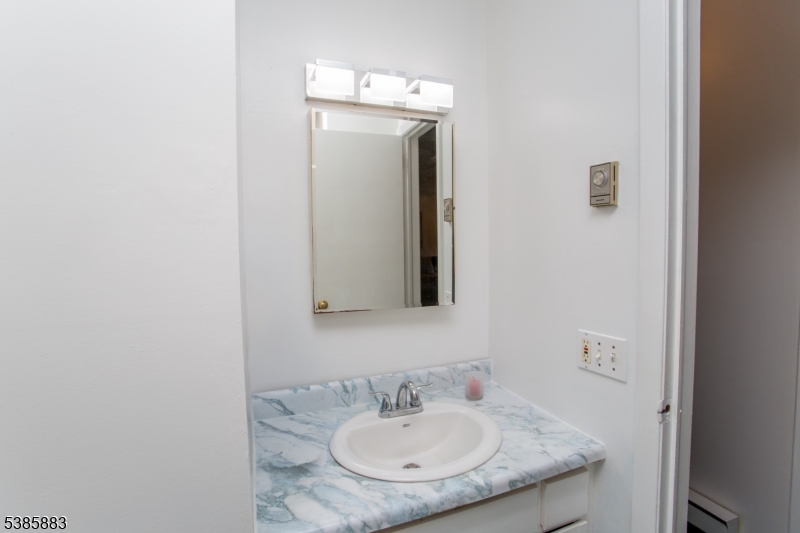 5 Deer Path Property Photo 14