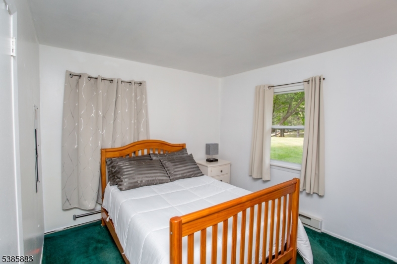 5 Deer Path Property Photo 15