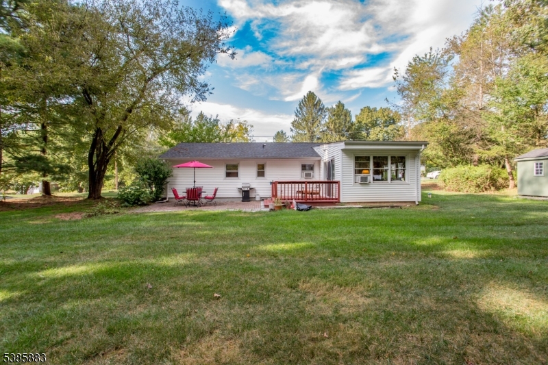 5 Deer Path Property Photo 27