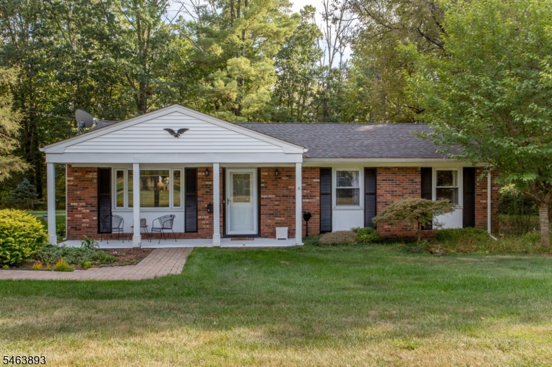 5 Deer Path Property Photo 30