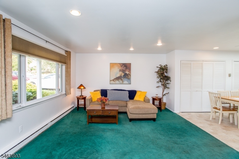 5 Deer Path Property Photo 33