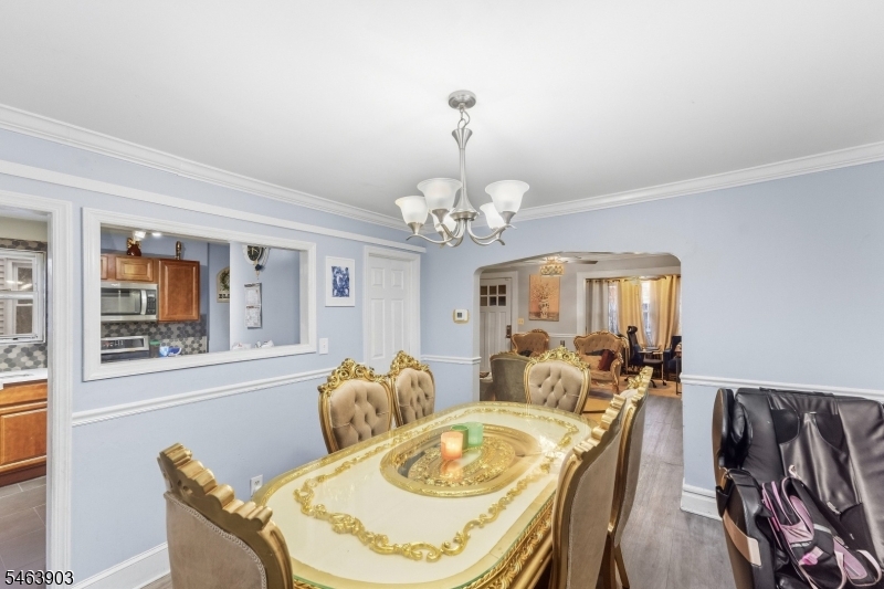 1700 Edmund Ter Property Photo 10