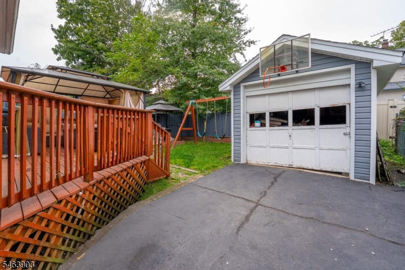 1700 Edmund Ter Property Photo 30