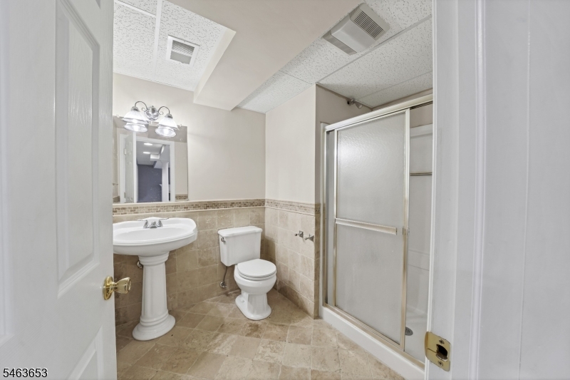 221 Johns Lane Property Photo 43