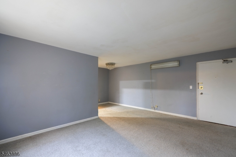 245 Passaic Ave D16 Property Photo 6