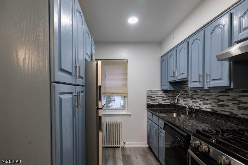 245 Passaic Ave D16 Property Photo 8