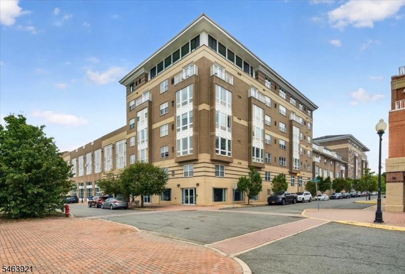 358 Rector Street 315