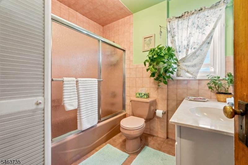 239 Magie Ave Property Photo 17